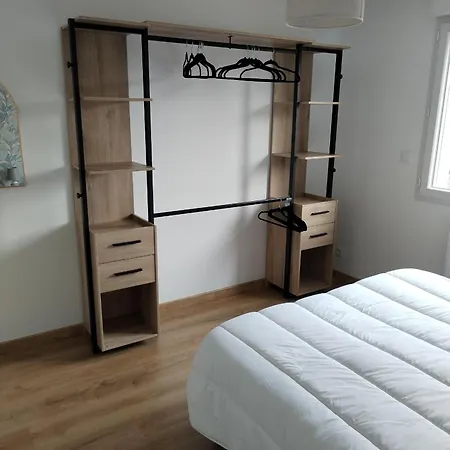 Hébergement de vacances Charmante Maison Neuve Au Coeur De Matignon